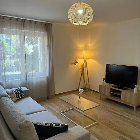 Appartement Combe Des Dames Perigueux Exterior photo